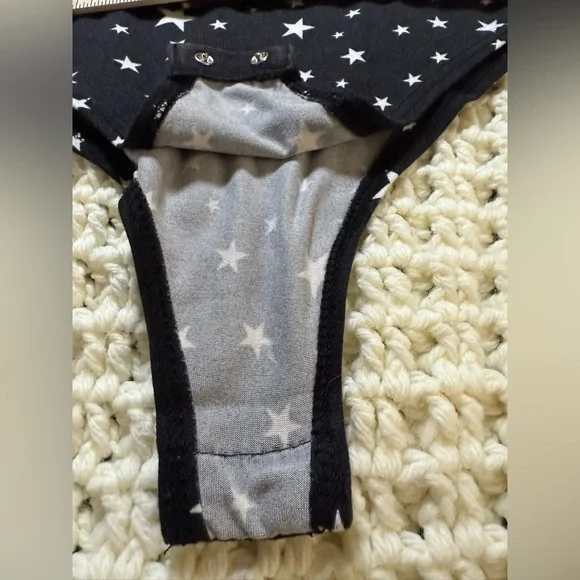 Gaze Star Print Sleeveless Bodysuit XS | Black & White | Snap Closure - Picture 8 of 11